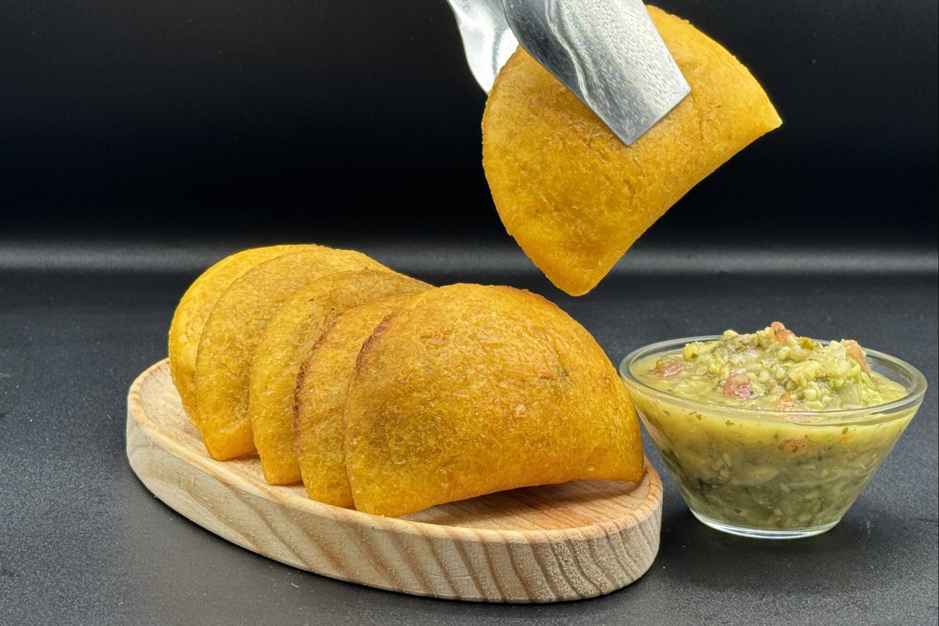 D’Carnilsa lanza sus empanadas colombianas 100% maíz en formato congelado