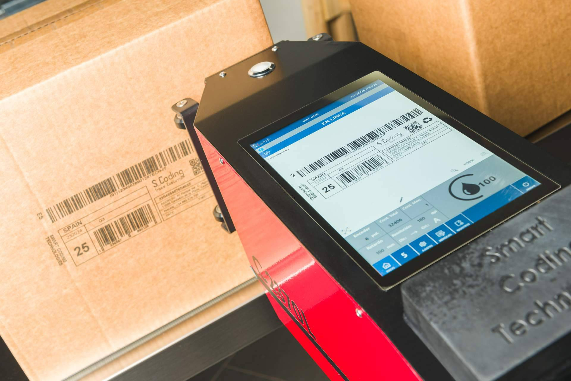 Millones de productos, una sola exigencia; trazabilidad en tiempo récord durante el pico logístico del año